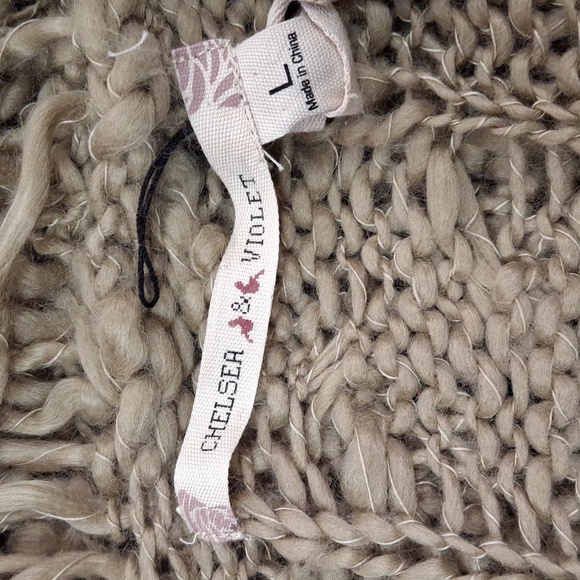 "CHELSEA AND VIOLET" SZ. L., Brown acrylic, button down cardigan. - Picture 6 of 16